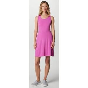 Columbia Women Small Pink Criss Cross Racer Back Built- in- Bra Gorpcore Dress